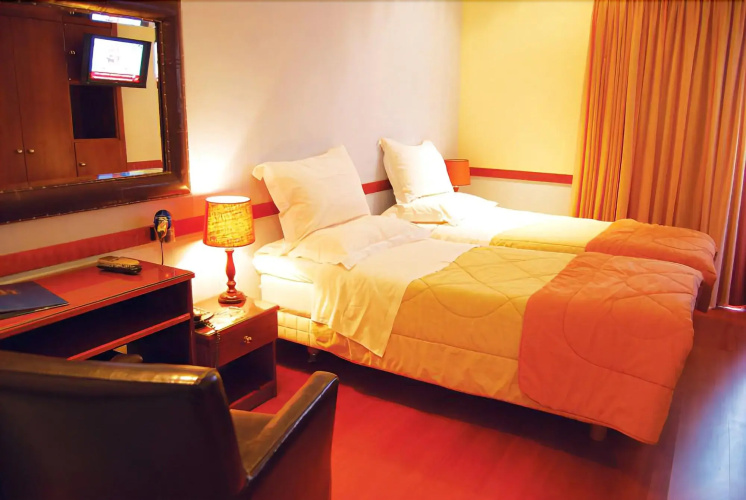 Ephira Hotel