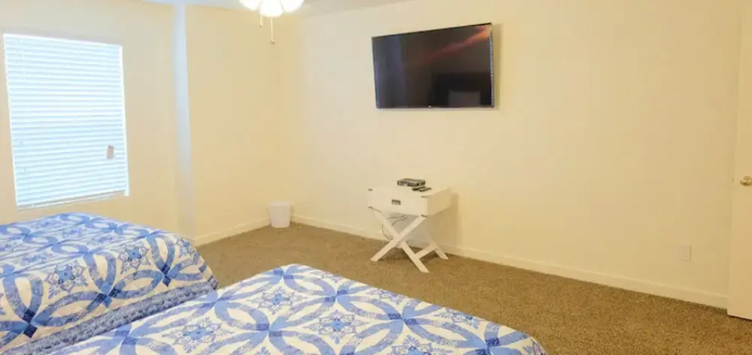 3Bdrm 2Bath 4Beds - 3 STORY NORTH HOU