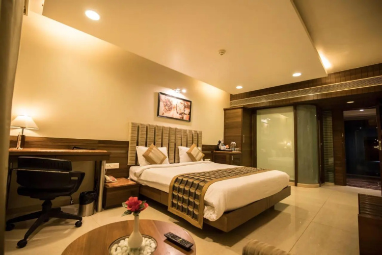 Bizz The Hotel