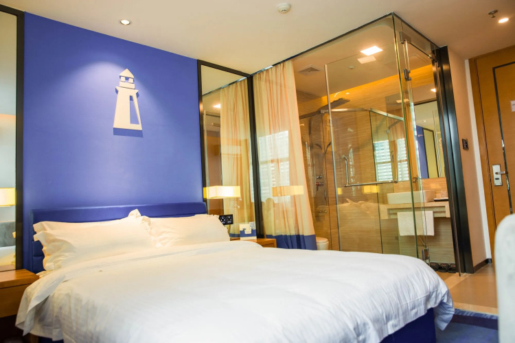 The Harbour Hotel