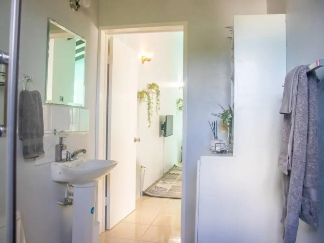 Apt 2 Stylish 2 bed Cosy and Comfortable