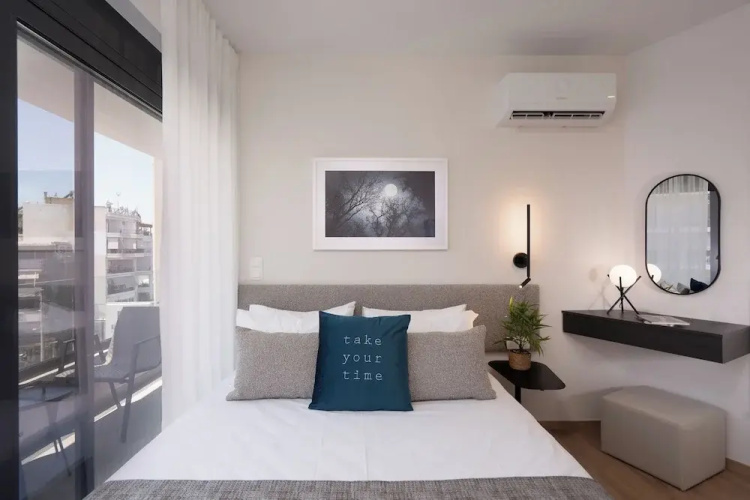 Kosmos Luxury Residences