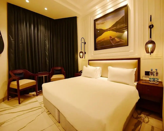 Hotel Rani Castle