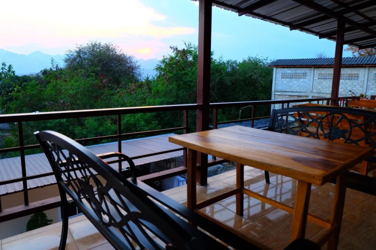 Nern Paksang Resort