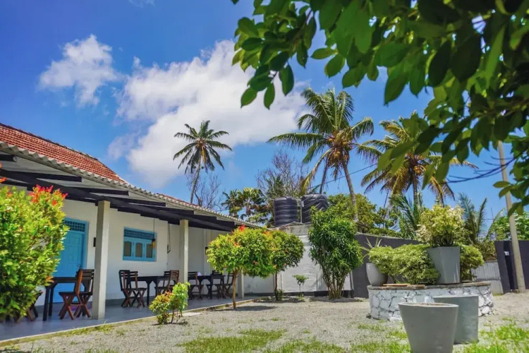 Oshi Villa Hiriketiya
