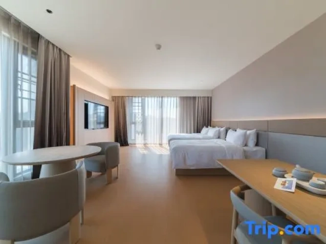 Standard Family room