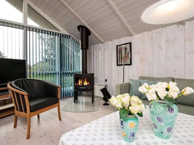 6 Person Holiday Home in Thisted