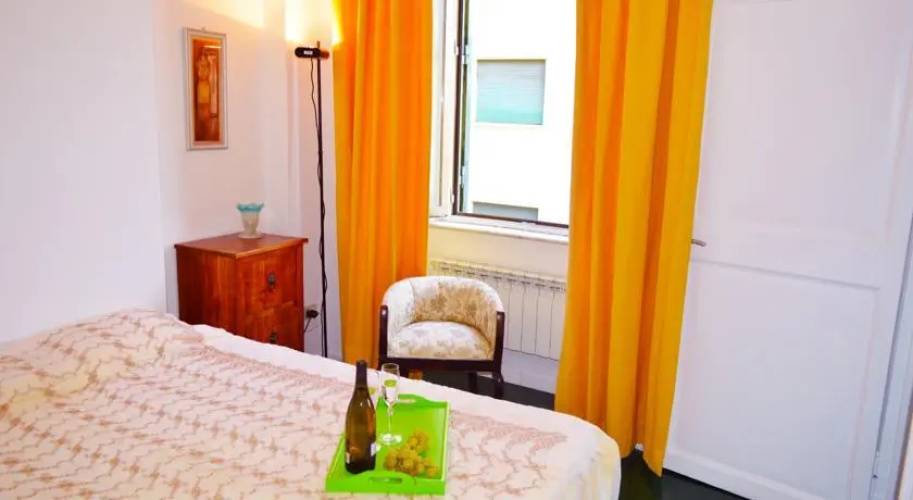 B&B Laurus Colosseo