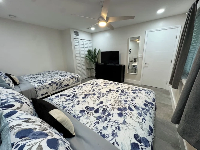 2 Bedrooms Premium Apartment