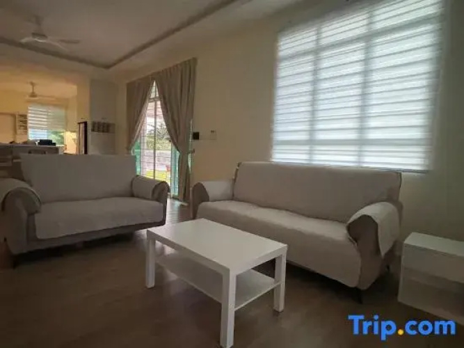 Kudat Golf View Villa 2