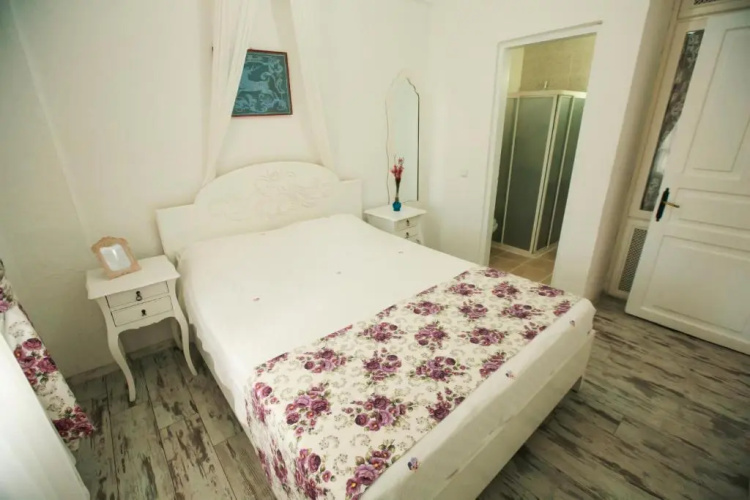 Aisem By Hire Alacati