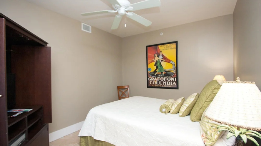 Tranquil Condo With Wraparound Balcony - Unit Crc1002