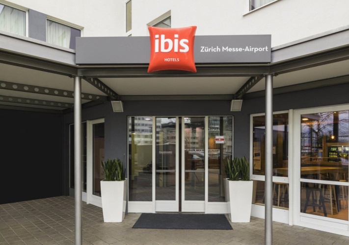 Ibis Zurich Messe-airport photo 21