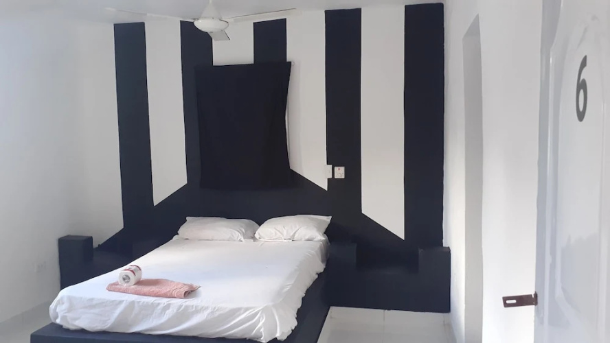 Hotel Punto 4
