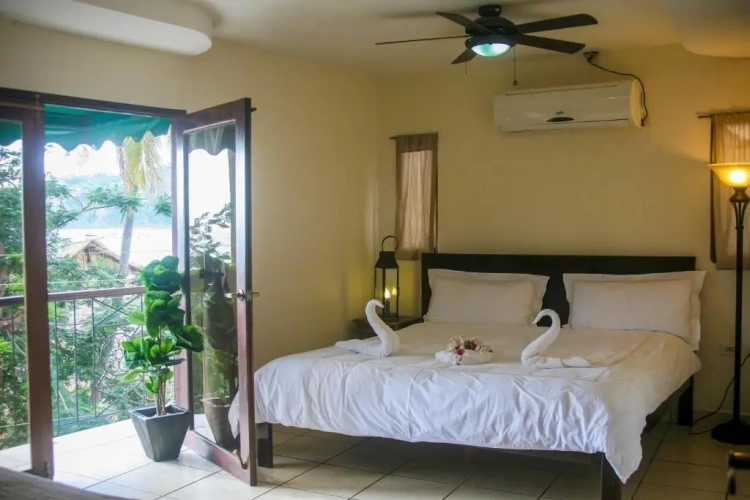 Superior Double room with balcony and with sea view