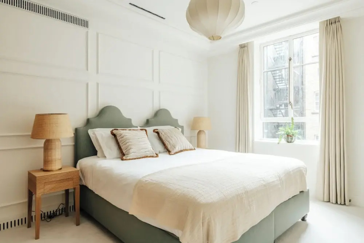 Claridge House by SLO