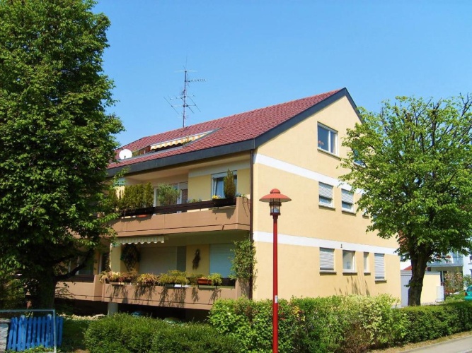 3 Bedrooms Apartment