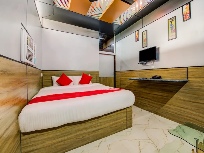 OYO 18561 Hotel Athiti