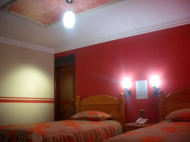 Hostal Corona Blanca