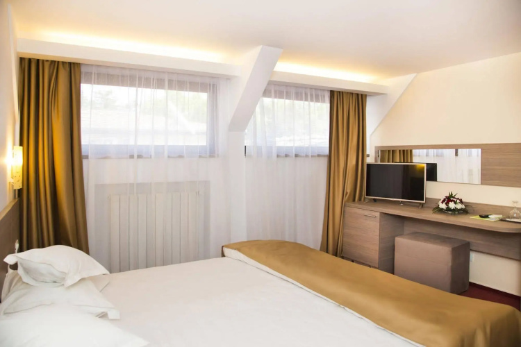 Hotel Herastrau