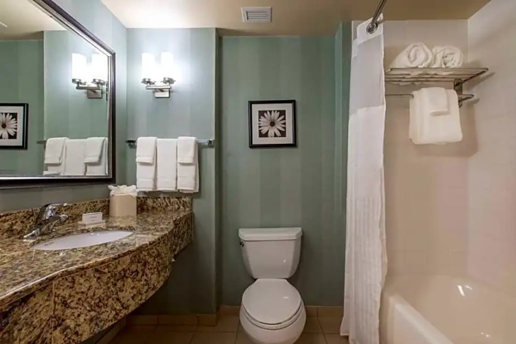 Quadruple Suite