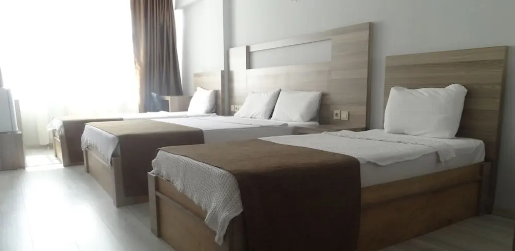 Renq Hotel