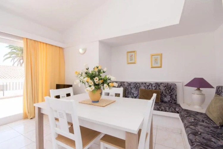 Las Flores 5 - Two Bed