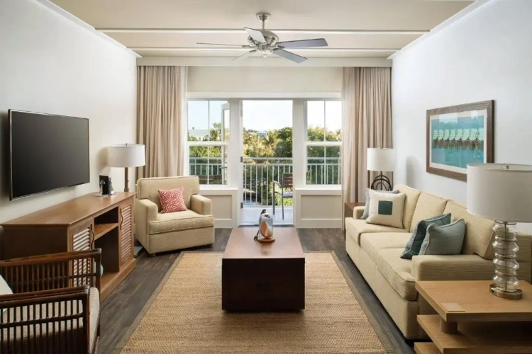 2 Bedrooms Suite with balcony