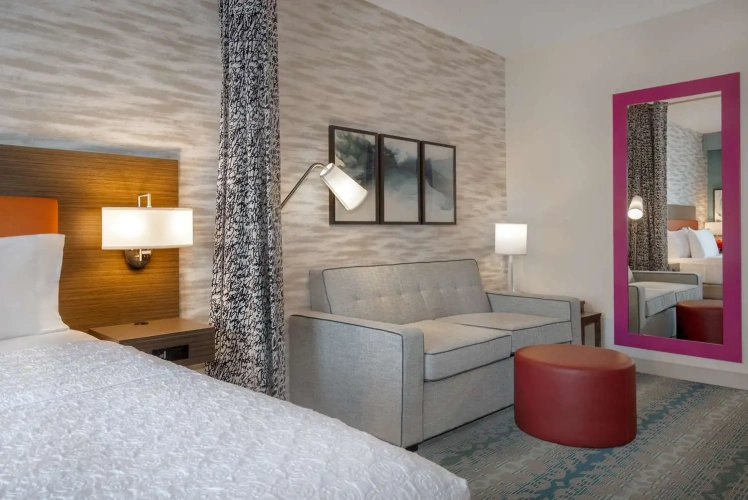 Double Suite