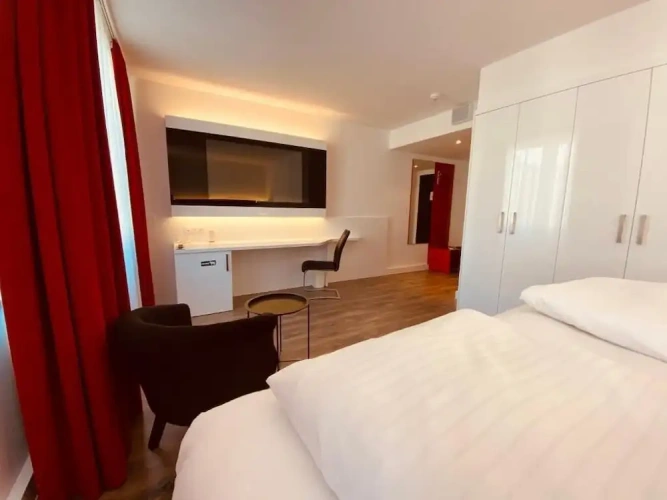 Comfort room