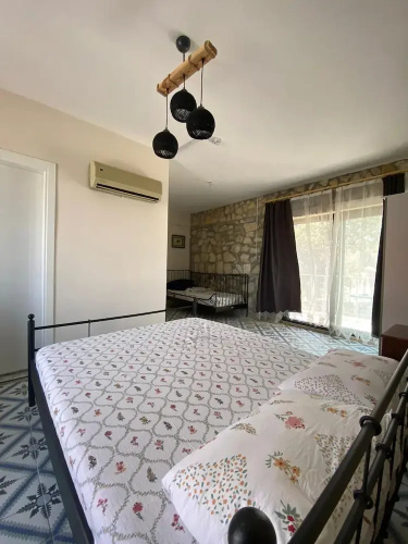 Nur Karen Taş Konak