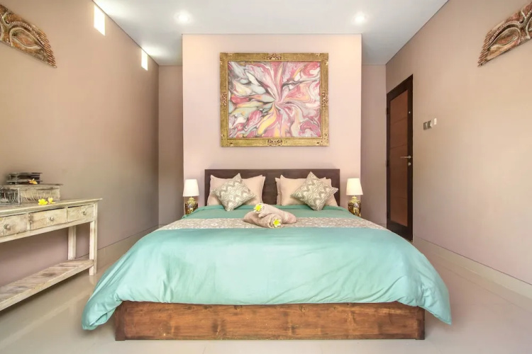 Blue Swing Villa