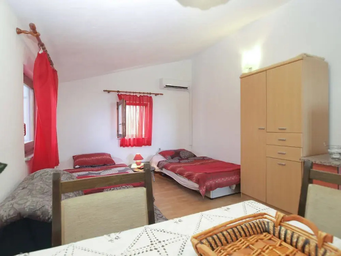 Apartment 1665