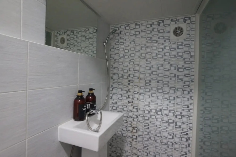 Blue Mansion Guesthouse