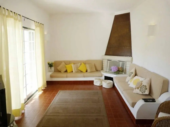 Villa Pelicano AL in Corroios