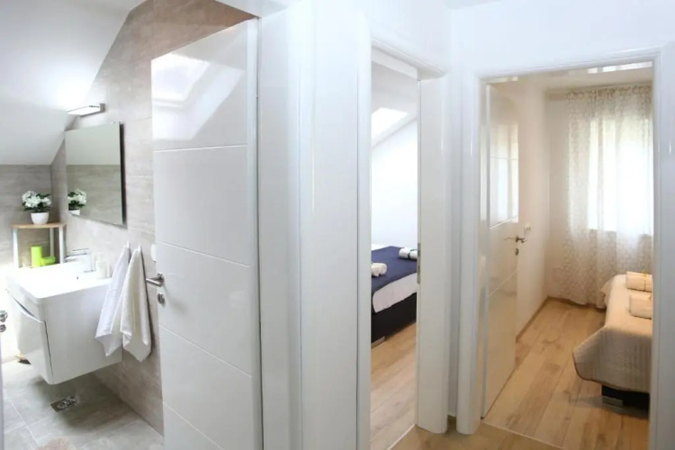 Apartment Nikolina