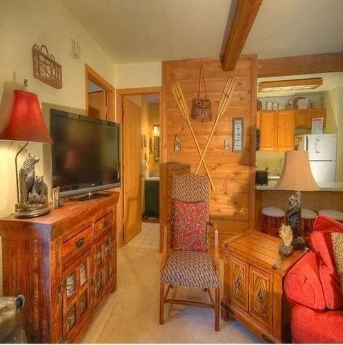 Double Eagle Condominiums