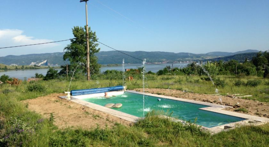 Pool View Villa