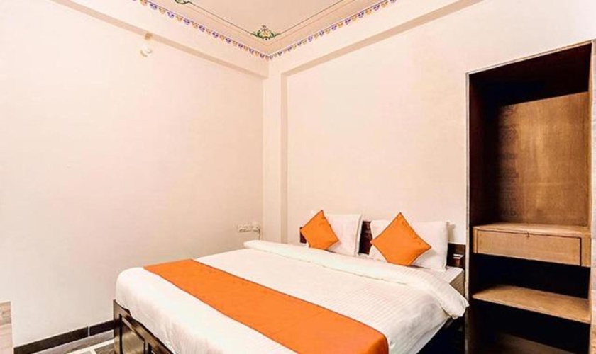 Premium room