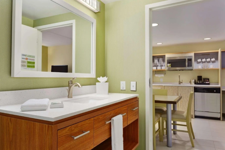 Double Suite