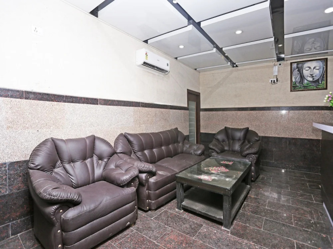 OYO 8226 RD Inn