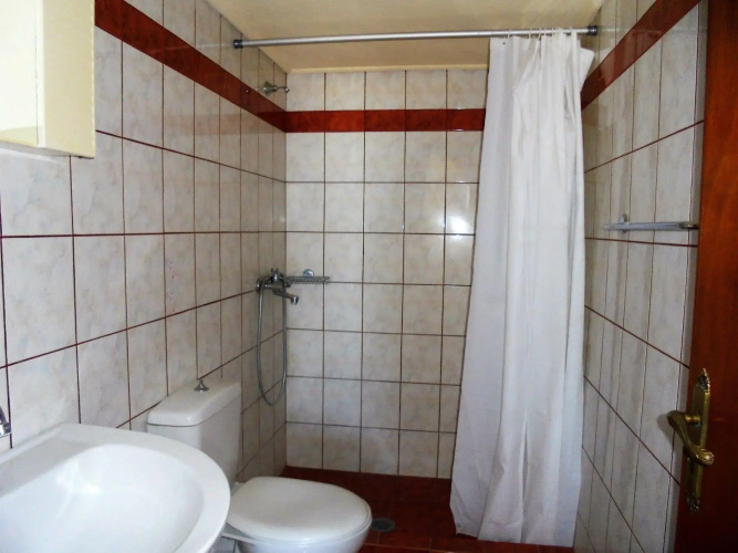 Ataviros Hotel