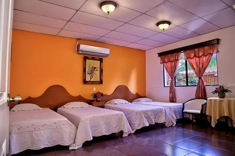Standard Quadruple room