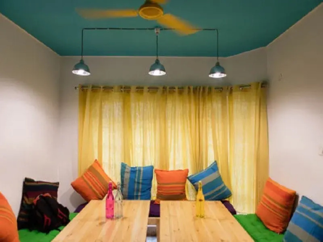 Construkt- Startup Hostels