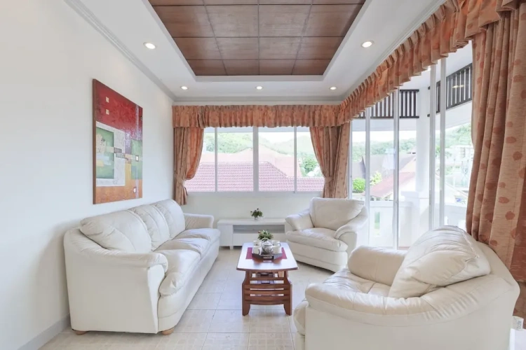 3 Bedrooms Villa