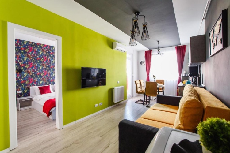 1 Bedroom Apartment