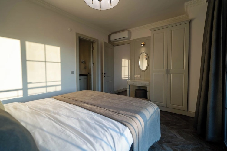 Standard Suite