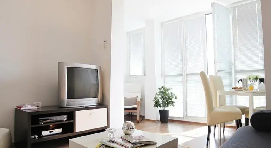 Apartment Lutrovic 202