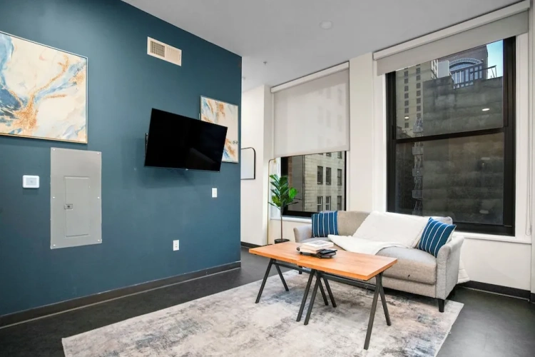 Deluxe Apartment