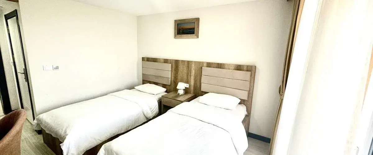 Armata Otel